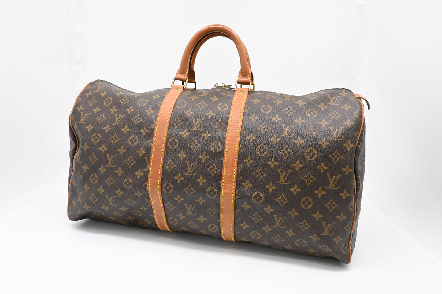 Louis Vuitton Keepall 55 in Monogram Canvas