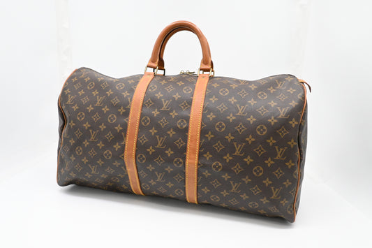 Louis Vuitton Keepall 55 in Monogram Canvas