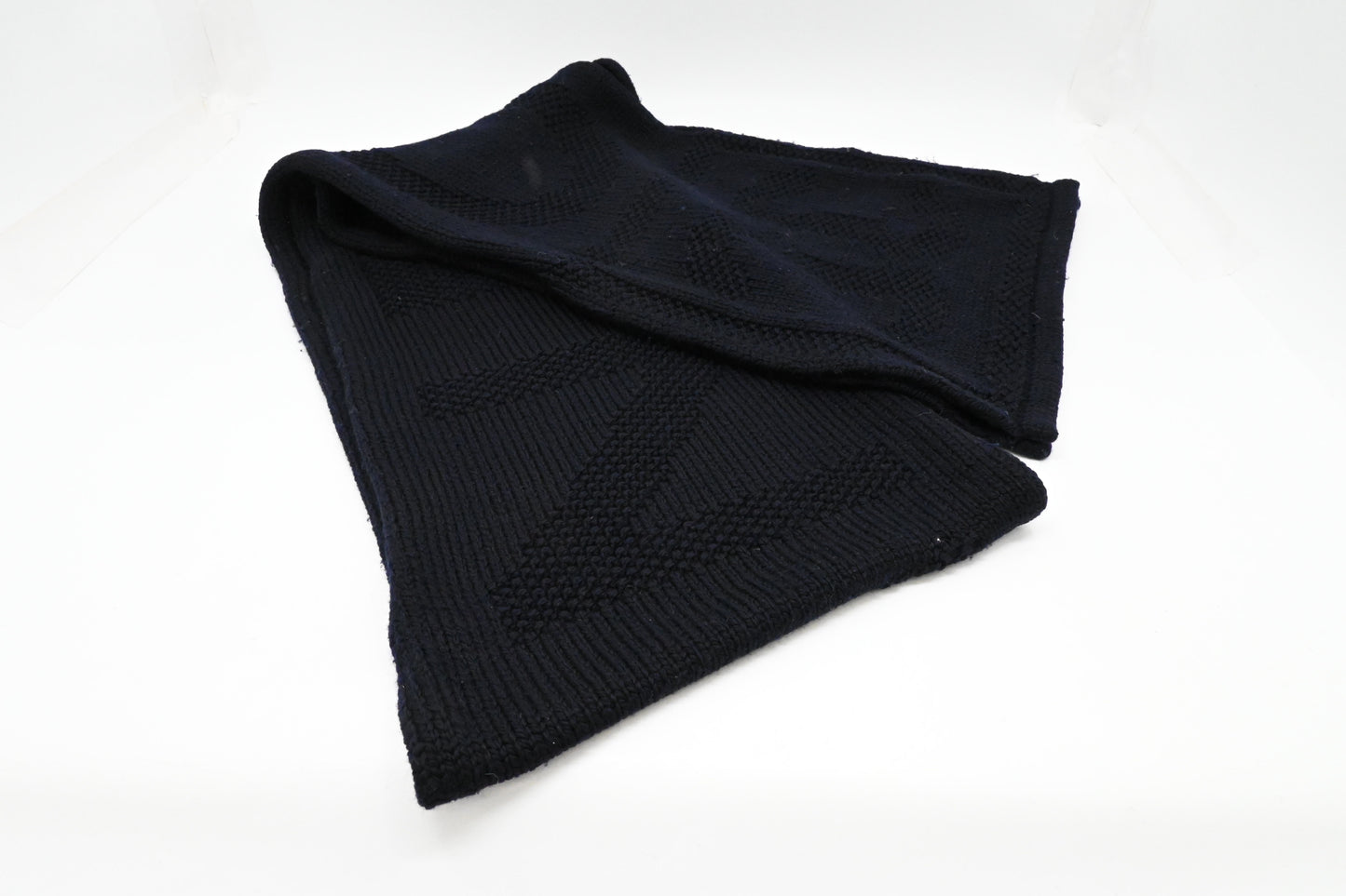 Chanel Scarf in Navy Blue Wool
