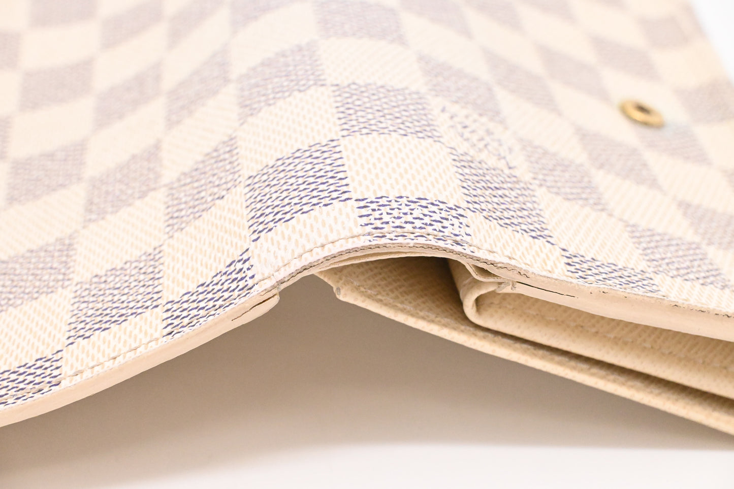 Louis Vuitton Alexandra Wallet in Damier Azur Canvas