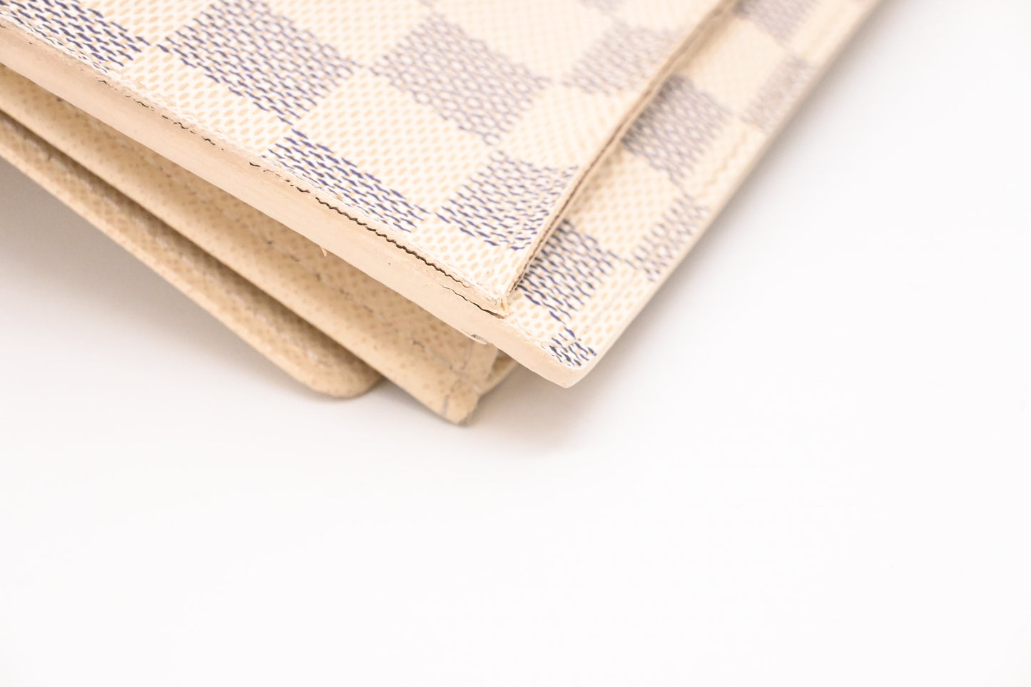 Louis Vuitton Alexandra Wallet in Damier Azur Canvas