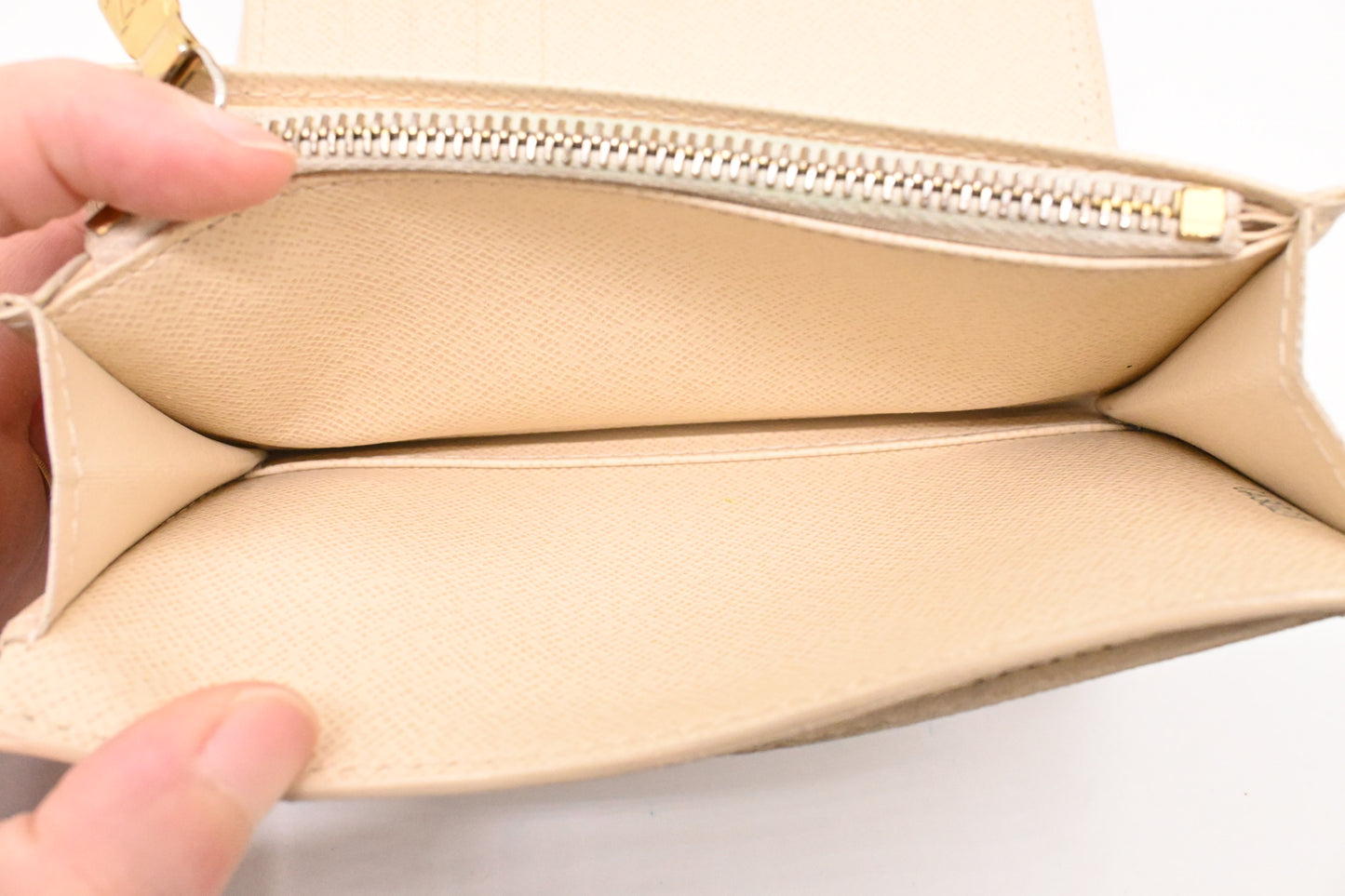 Louis Vuitton Alexandra Wallet in Damier Azur Canvas