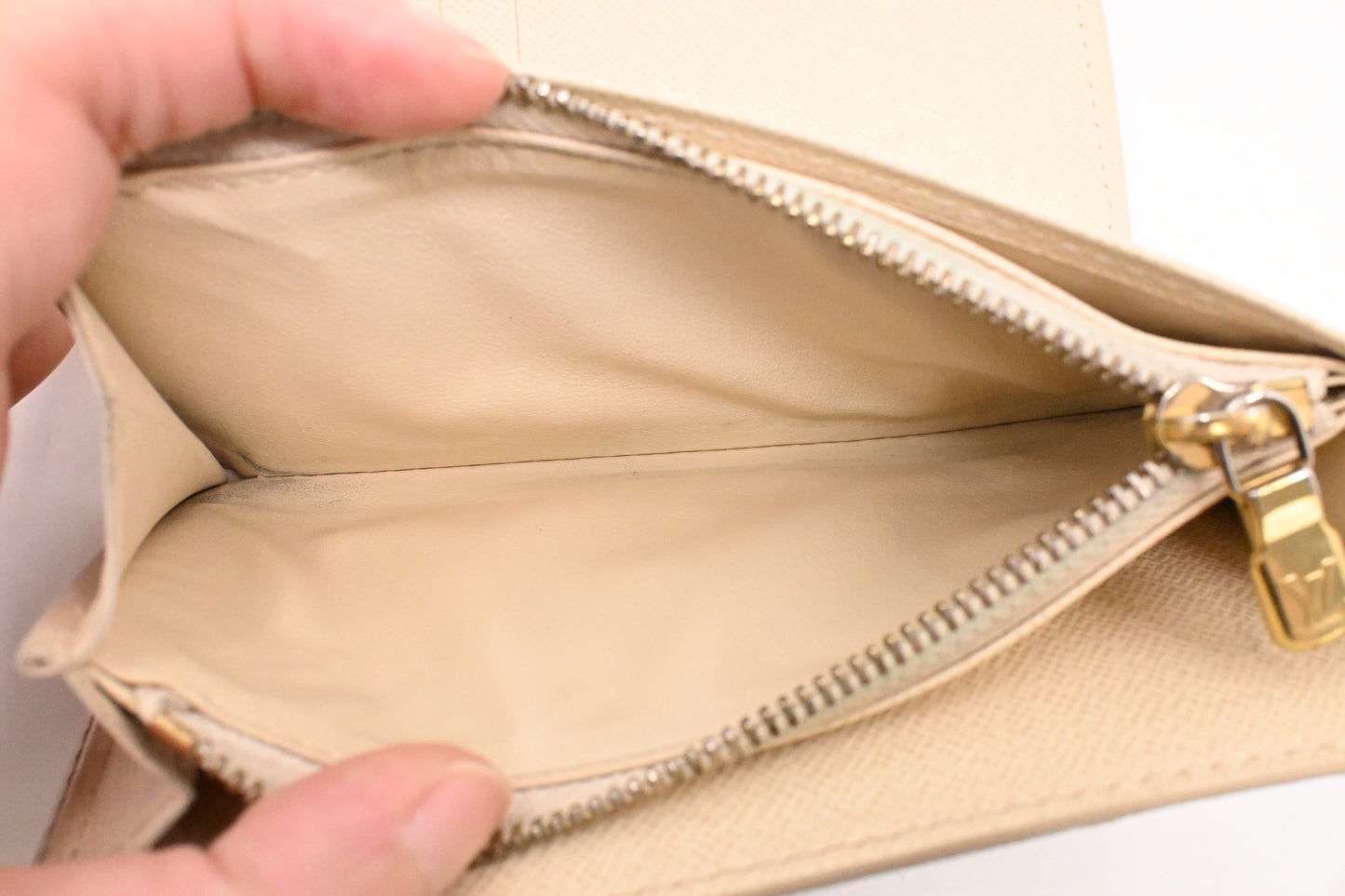 Louis Vuitton Alexandra Wallet in Damier Azur Canvas