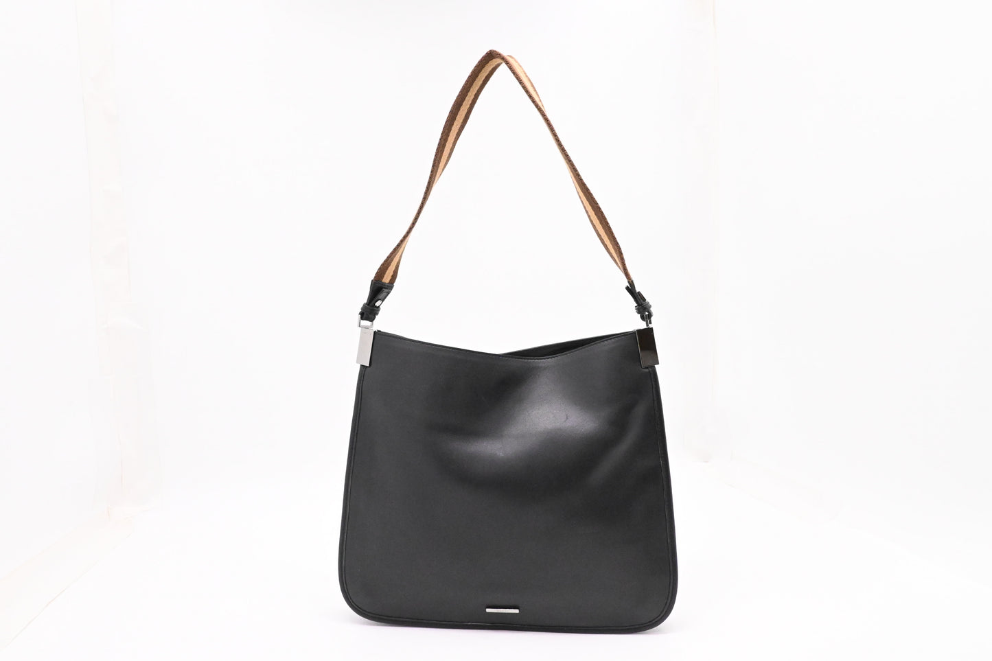 Gucci Shoulder Bag in Black Leather