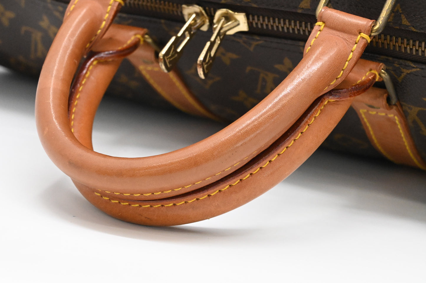 Louis Vuitton Keepall 55 in Monogram Canvas
