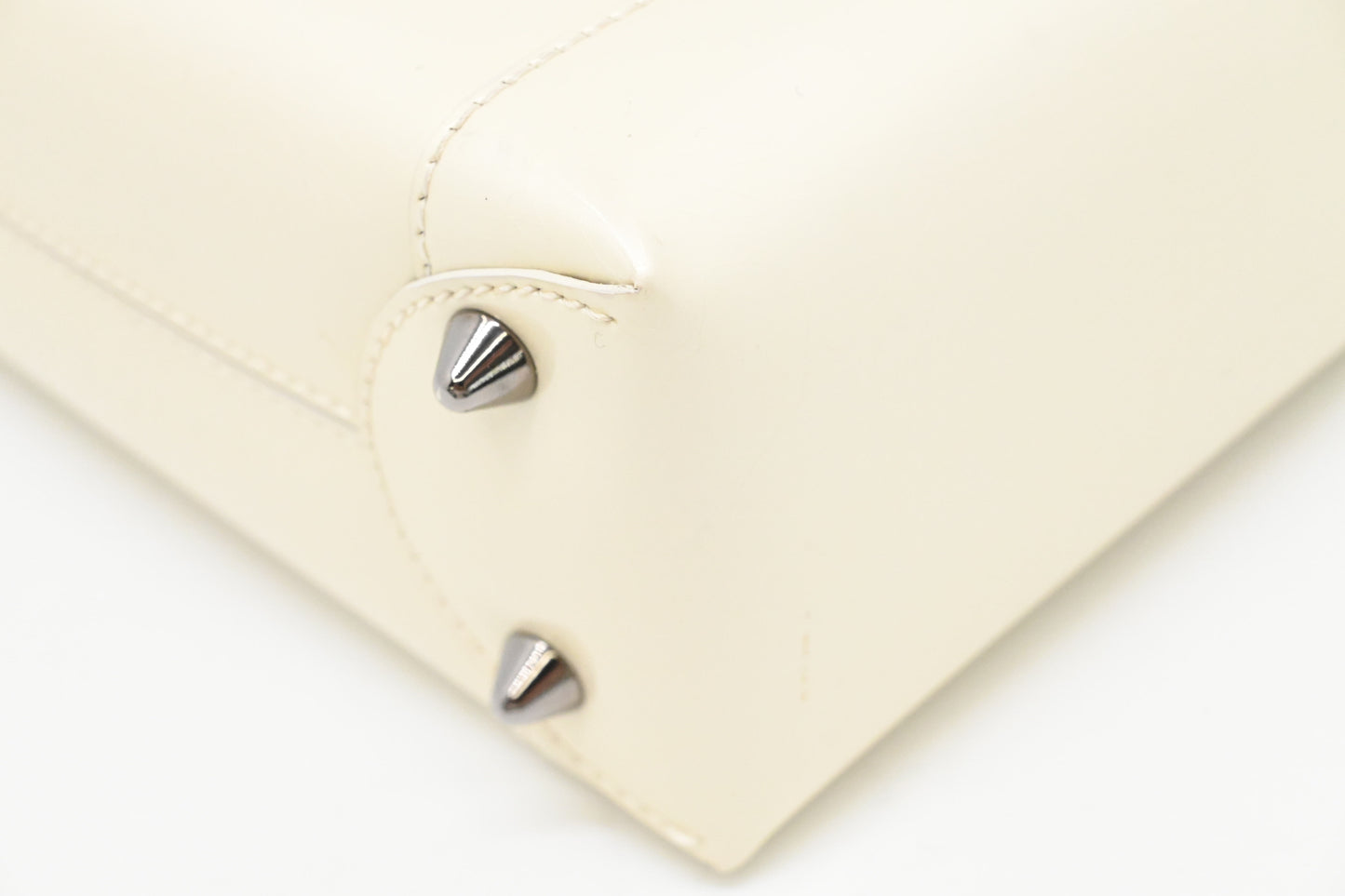 Dior Small Malice Handbag in Pearl White Patent Leather