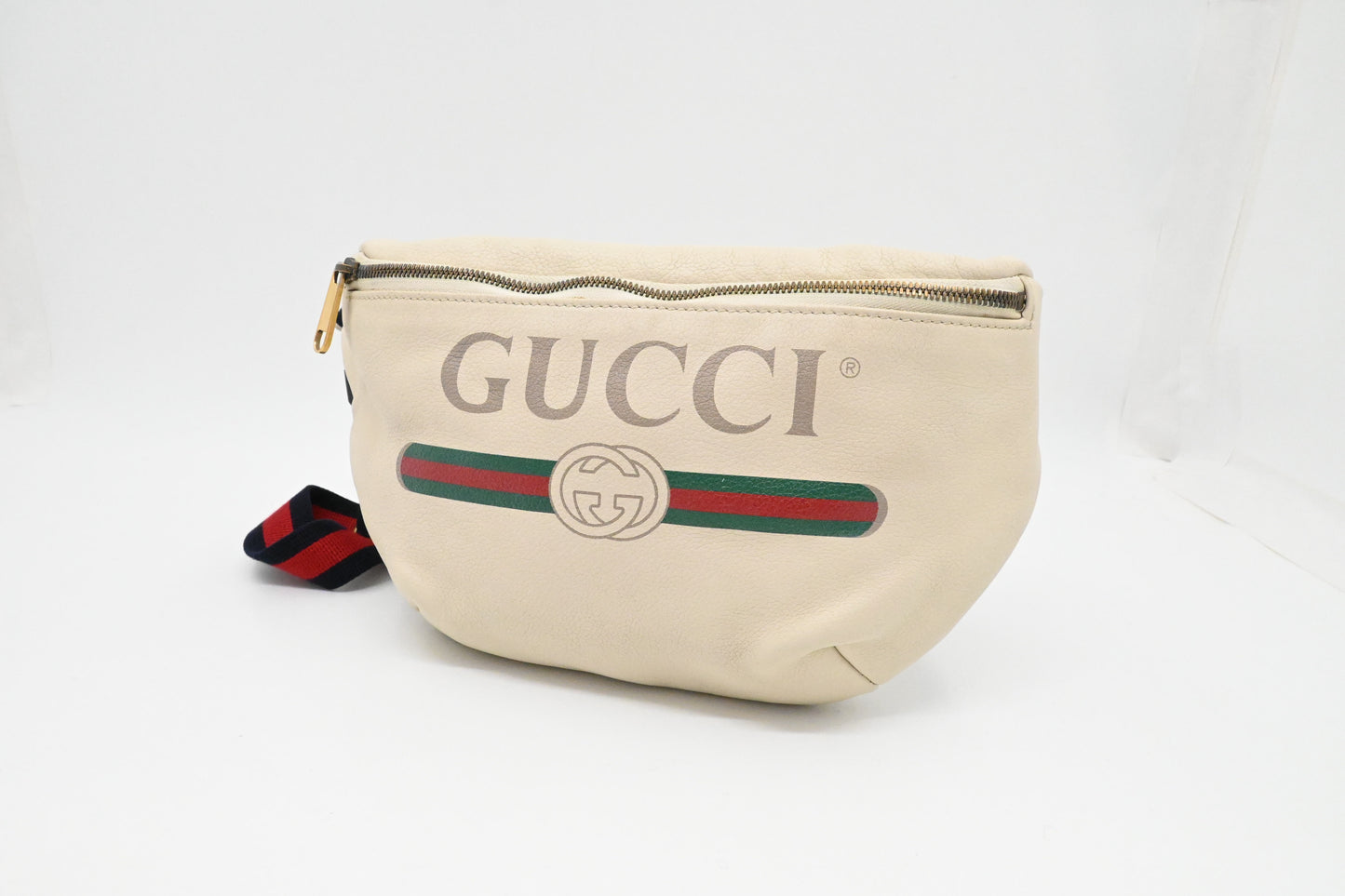 Gucci Bumbag in White Leather