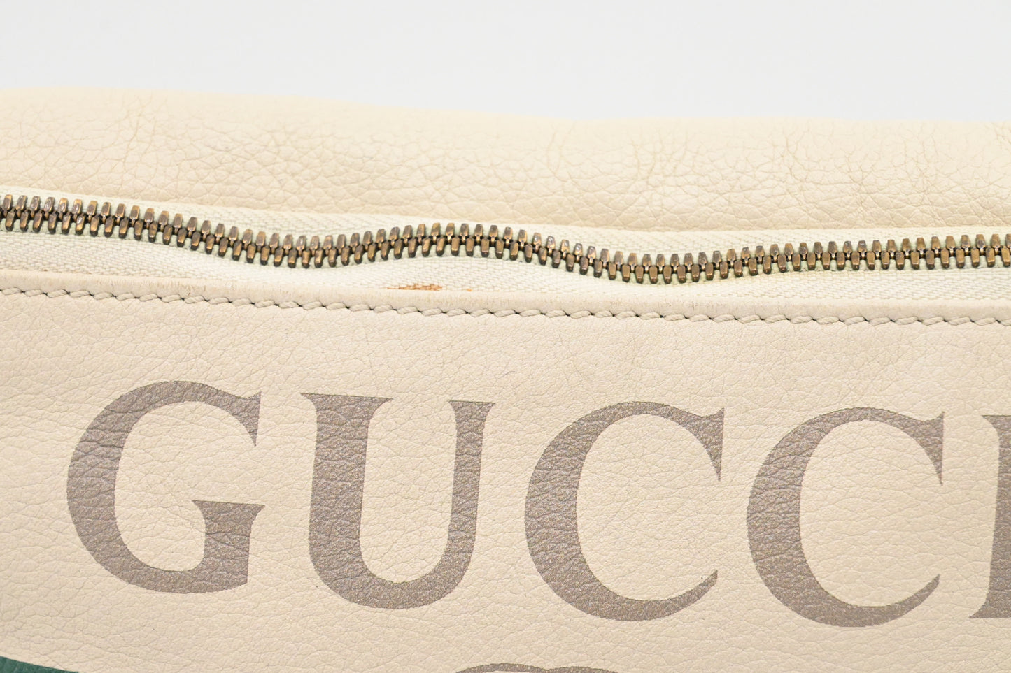 Gucci Bumbag in White Leather