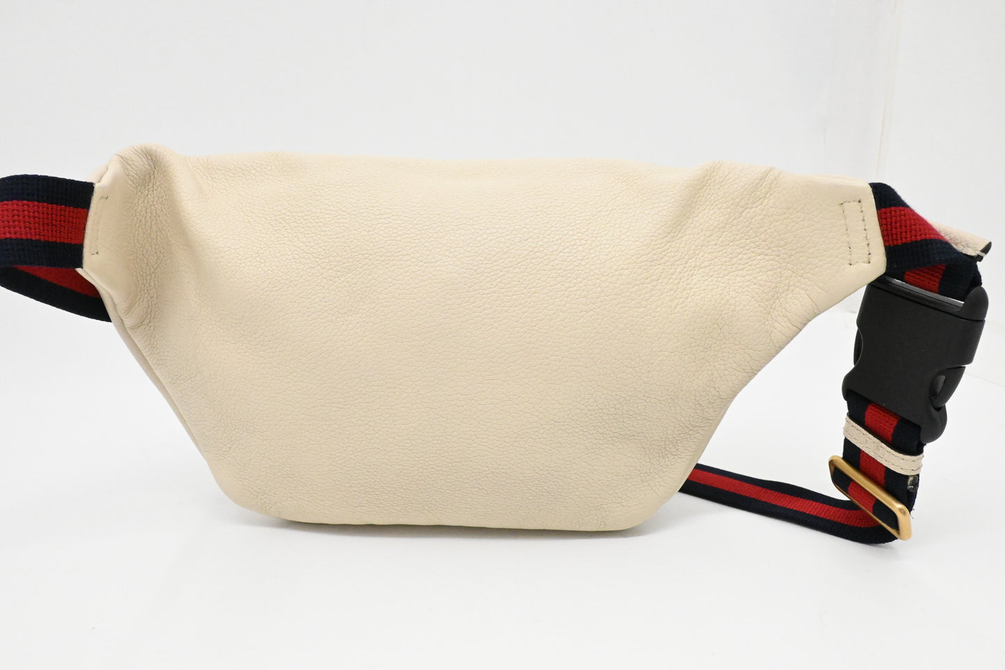 Gucci Bumbag in White Leather