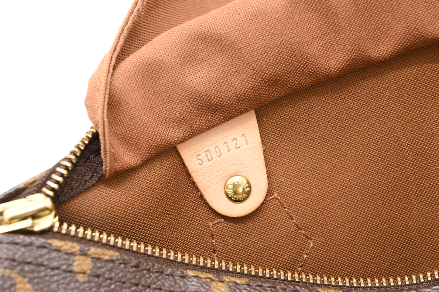 Louis Vuitton Speedy 25 in Monogram Canvas