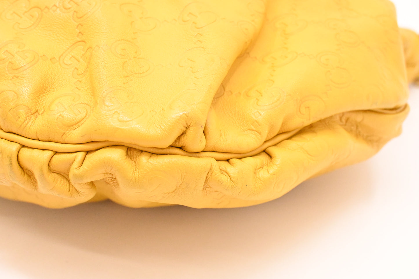 Gucci Tote Bag in Yellow Guccissima Leather