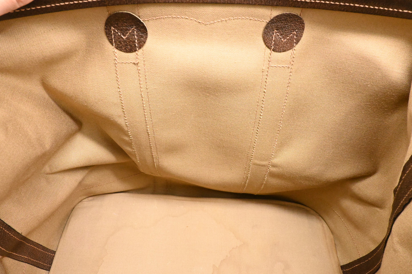 Gucci Travel Bag in GG Supreme Canvas