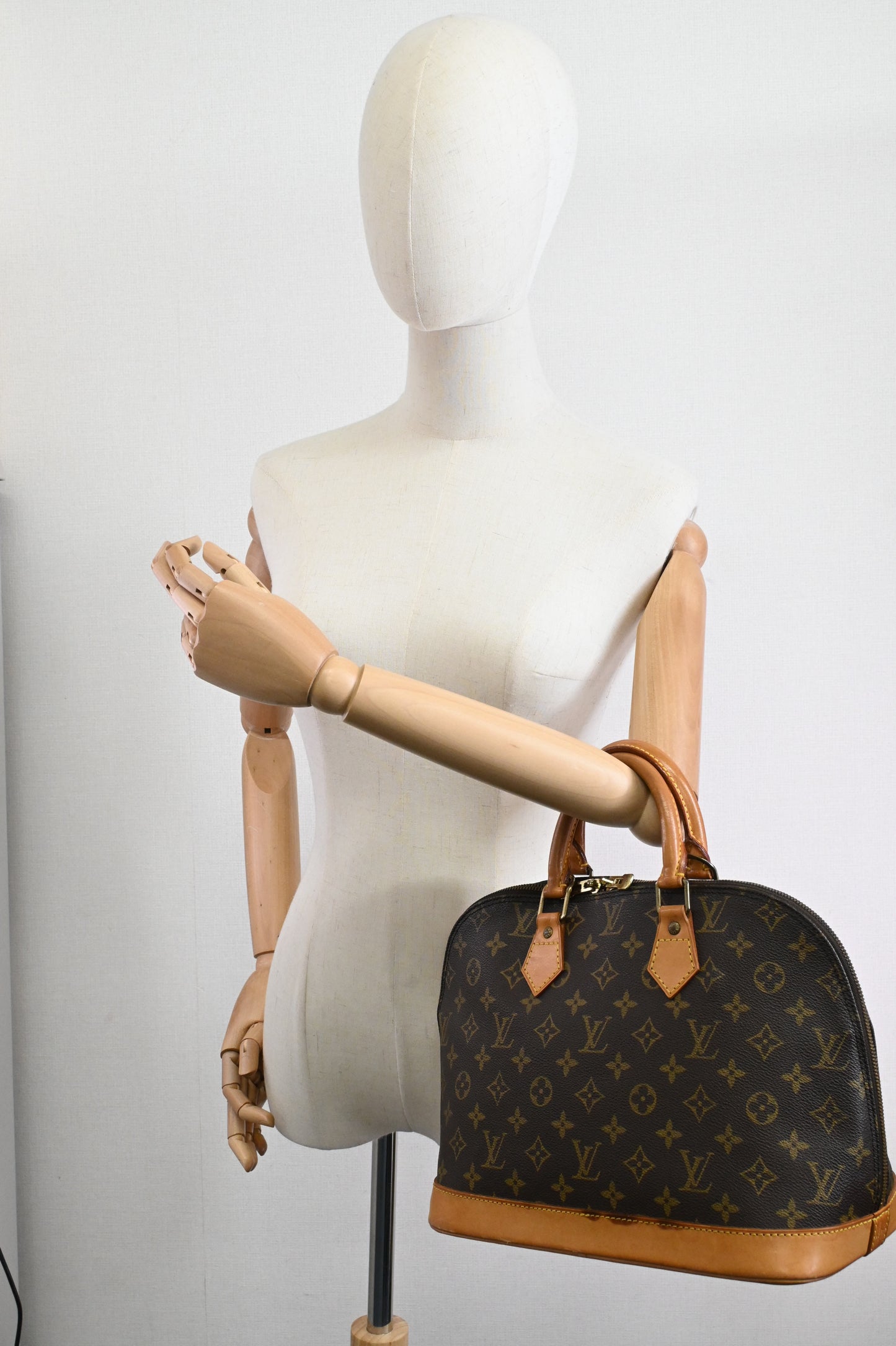Louis Vuitton Alma PM in Monogram Canvas