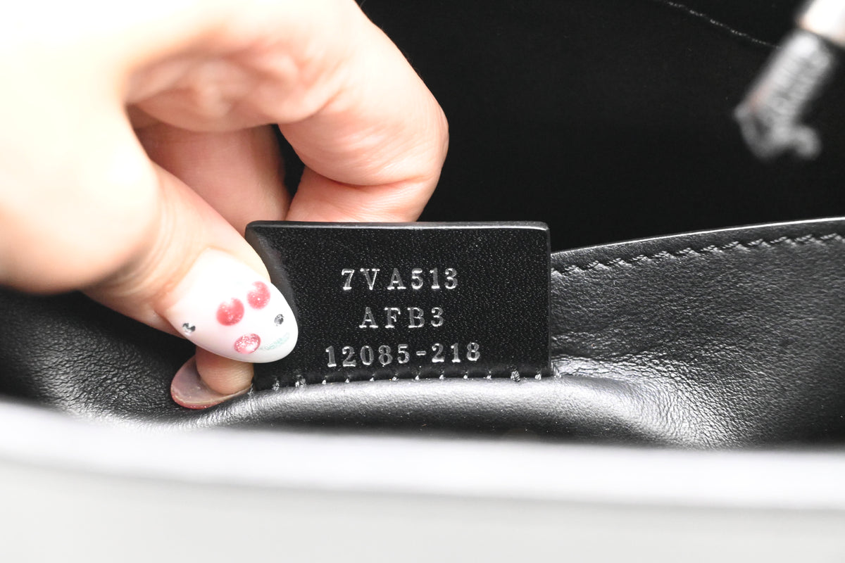 Fendi Shopping Bag in Black Leather