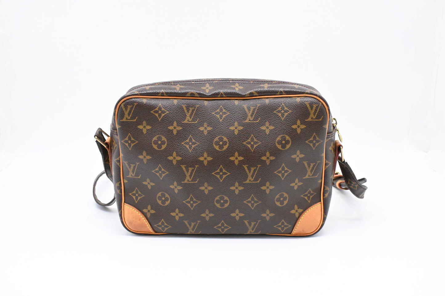Louis Vuitton Nile in Monogram Canvas