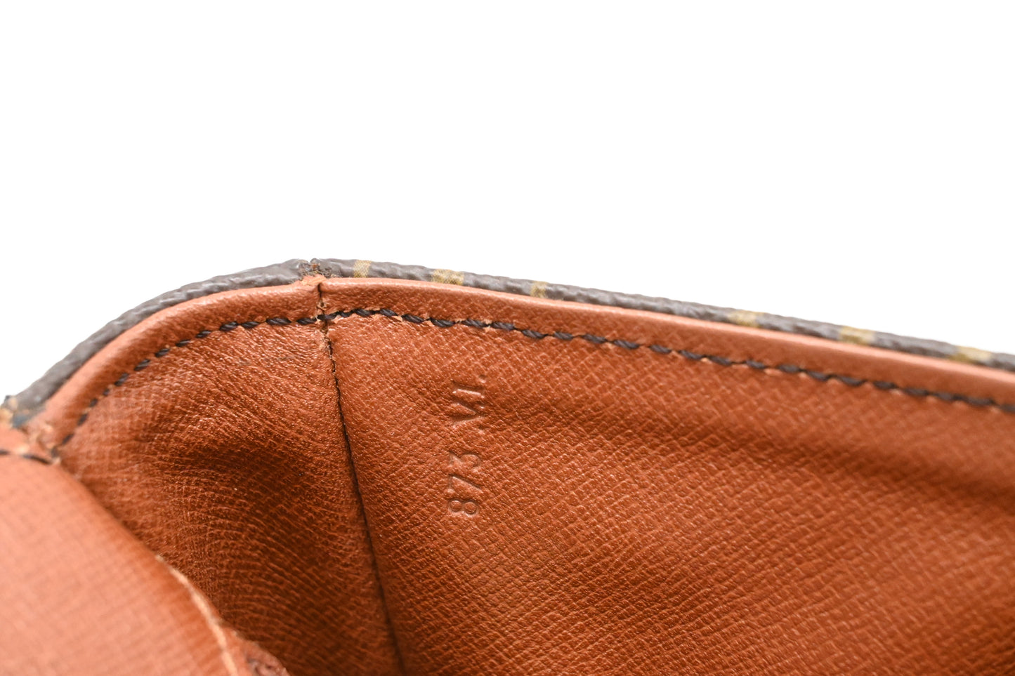 Louis Vuitton Chantilly PM in Monogram Canvas