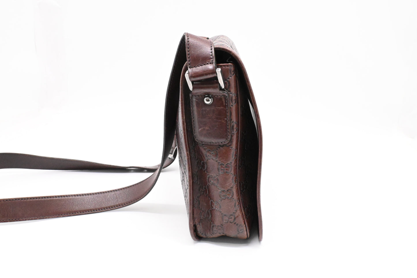 Gucci Messenger Bag in Dark Brown Guccissima Leather