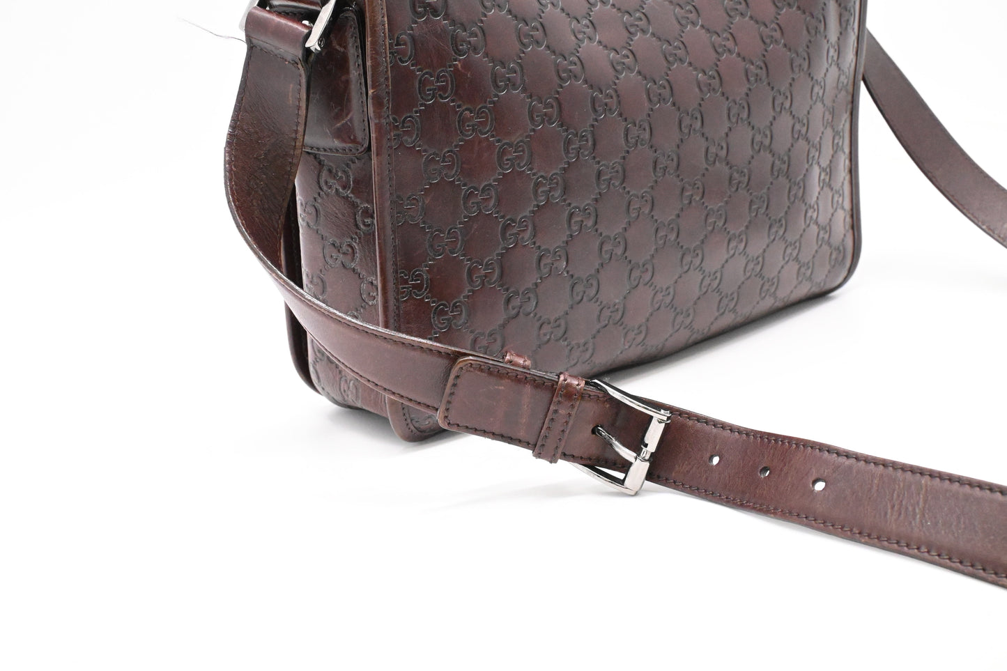 Gucci Messenger Bag in Dark Brown Guccissima Leather