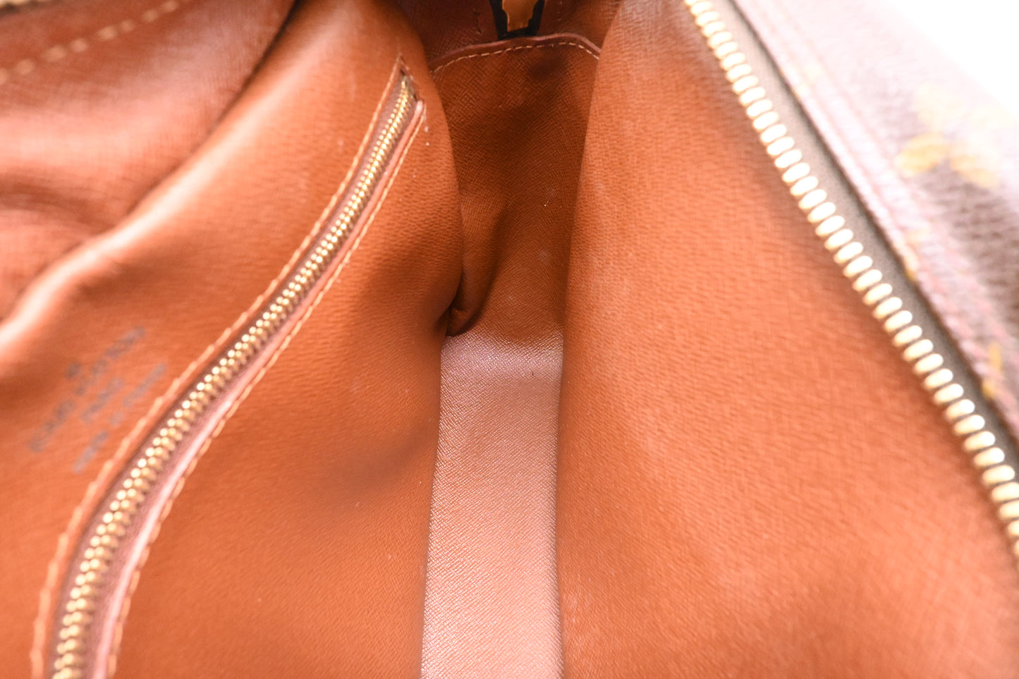 Louis Vuitton Nile in Monogram Canvas