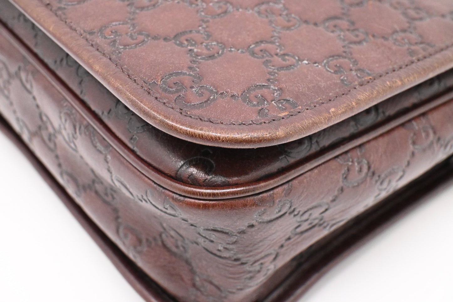 Gucci Messenger Bag in Dark Brown Guccissima Leather