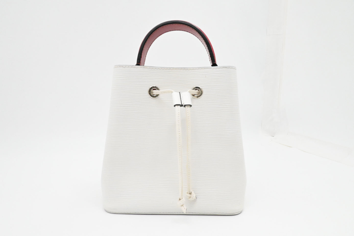 Louis Vuitton Neo Noe BB in White Epi Leather