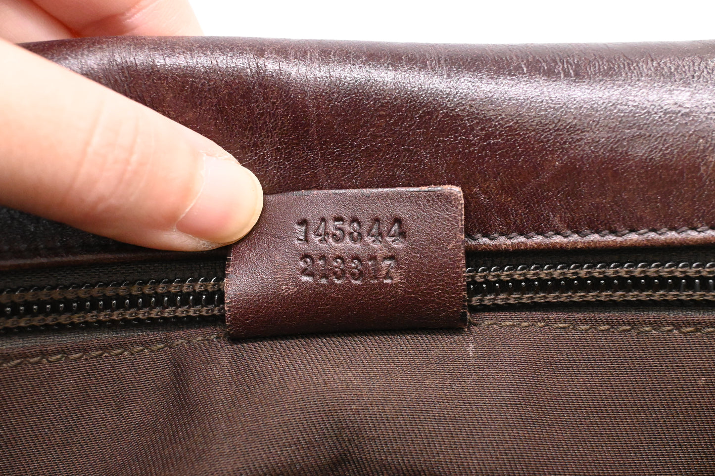 Gucci Messenger Bag in Dark Brown Guccissima Leather