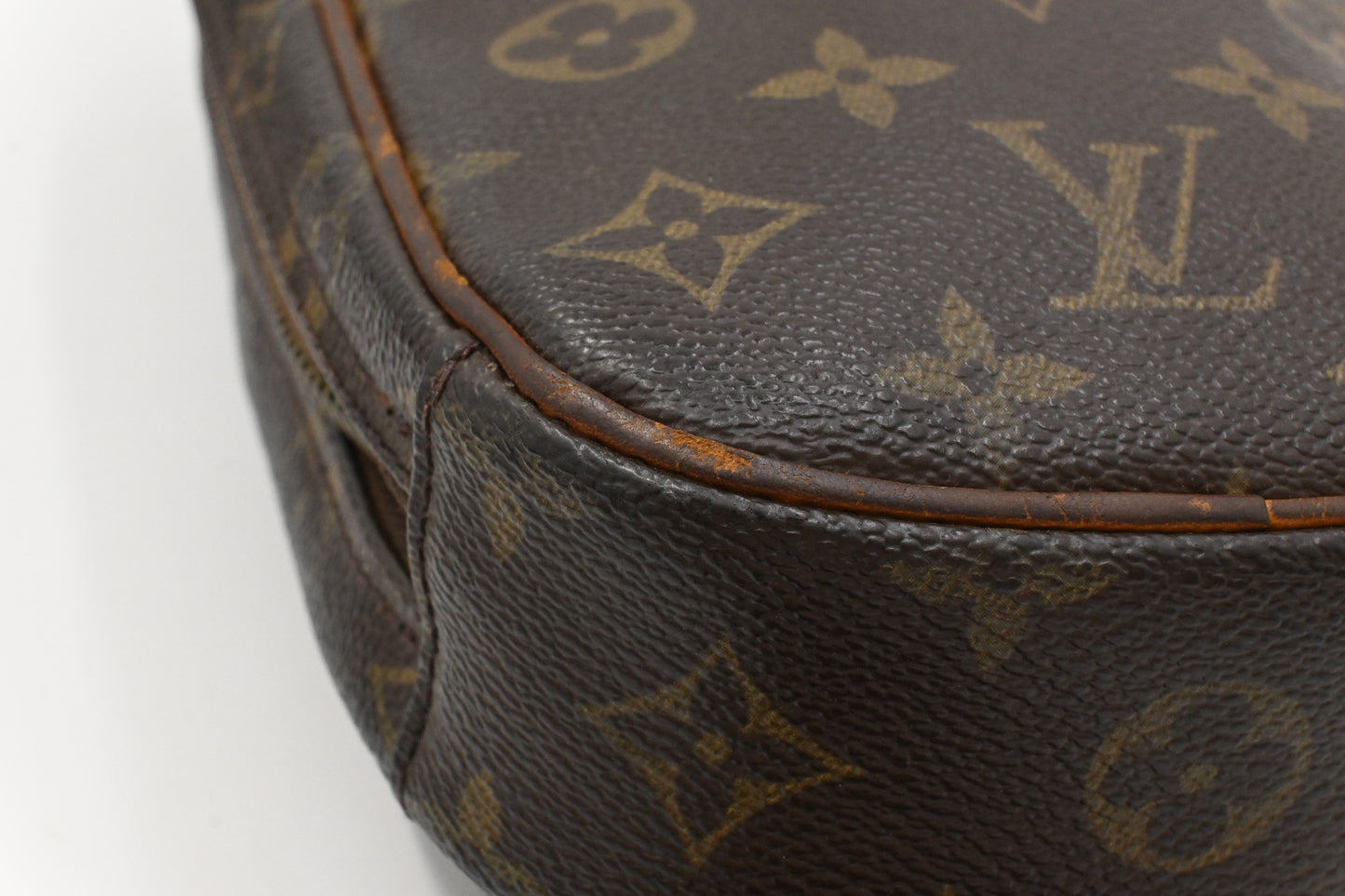 Louis Vuitton Pochette Gange in Monogram Canvas