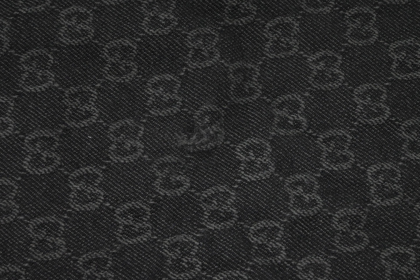 Gucci Scarf in Black Wool