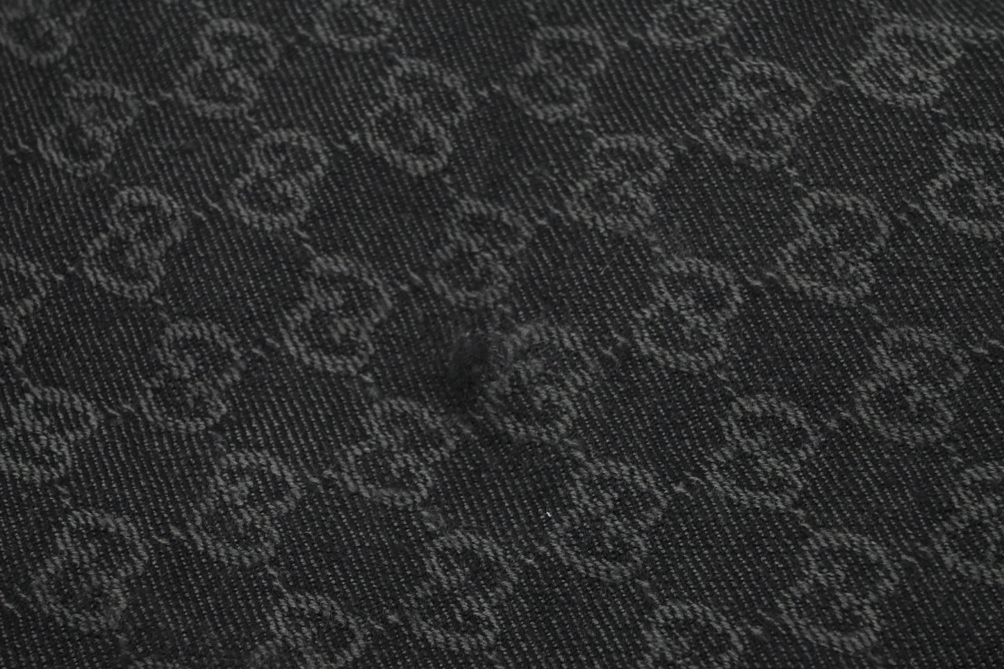 Gucci Scarf in Black Wool