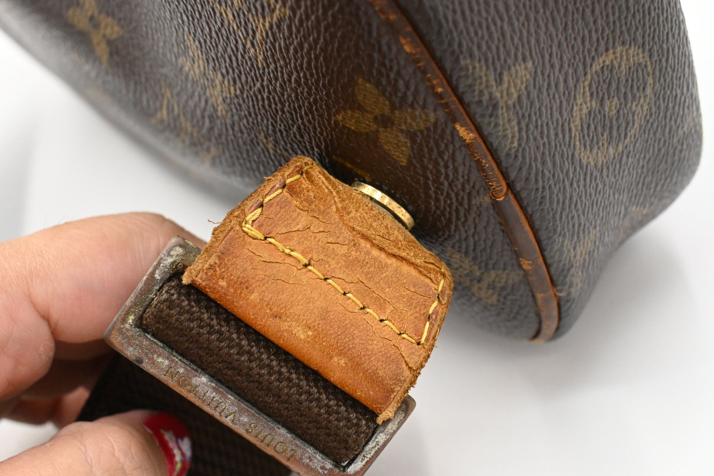Louis Vuitton Pochette Gange in Monogram Canvas