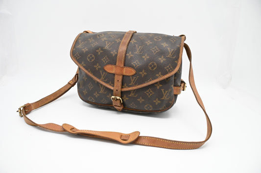Louis Vuitton Saumur 30 in Monogram Canvas