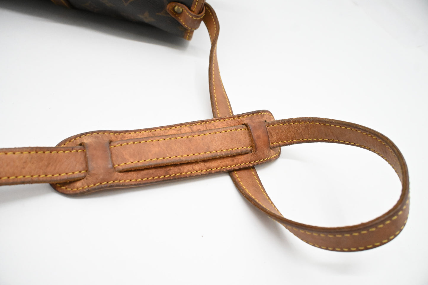 Louis Vuitton Saumur 30 in Monogram Canvas
