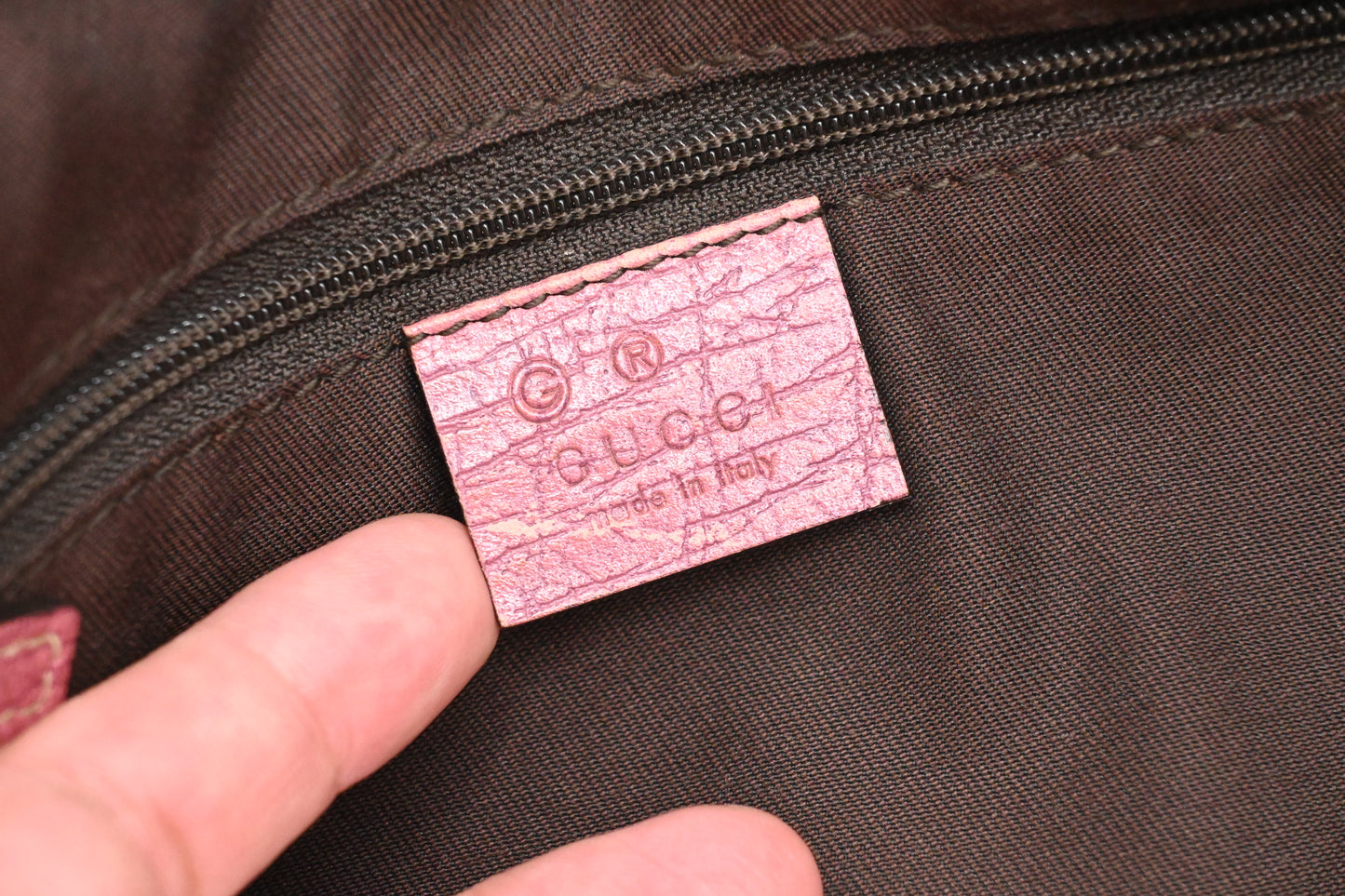 Gucci Charmy Hobo Bag in Floral Canvas and Pink Leather