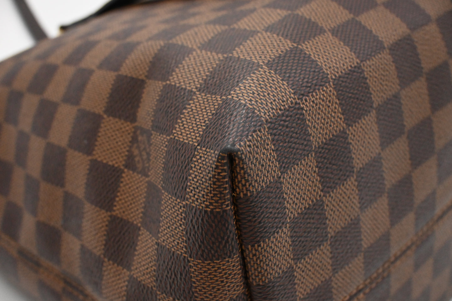 Louis Vuitton Lena MM in Damier Ebene Canvas