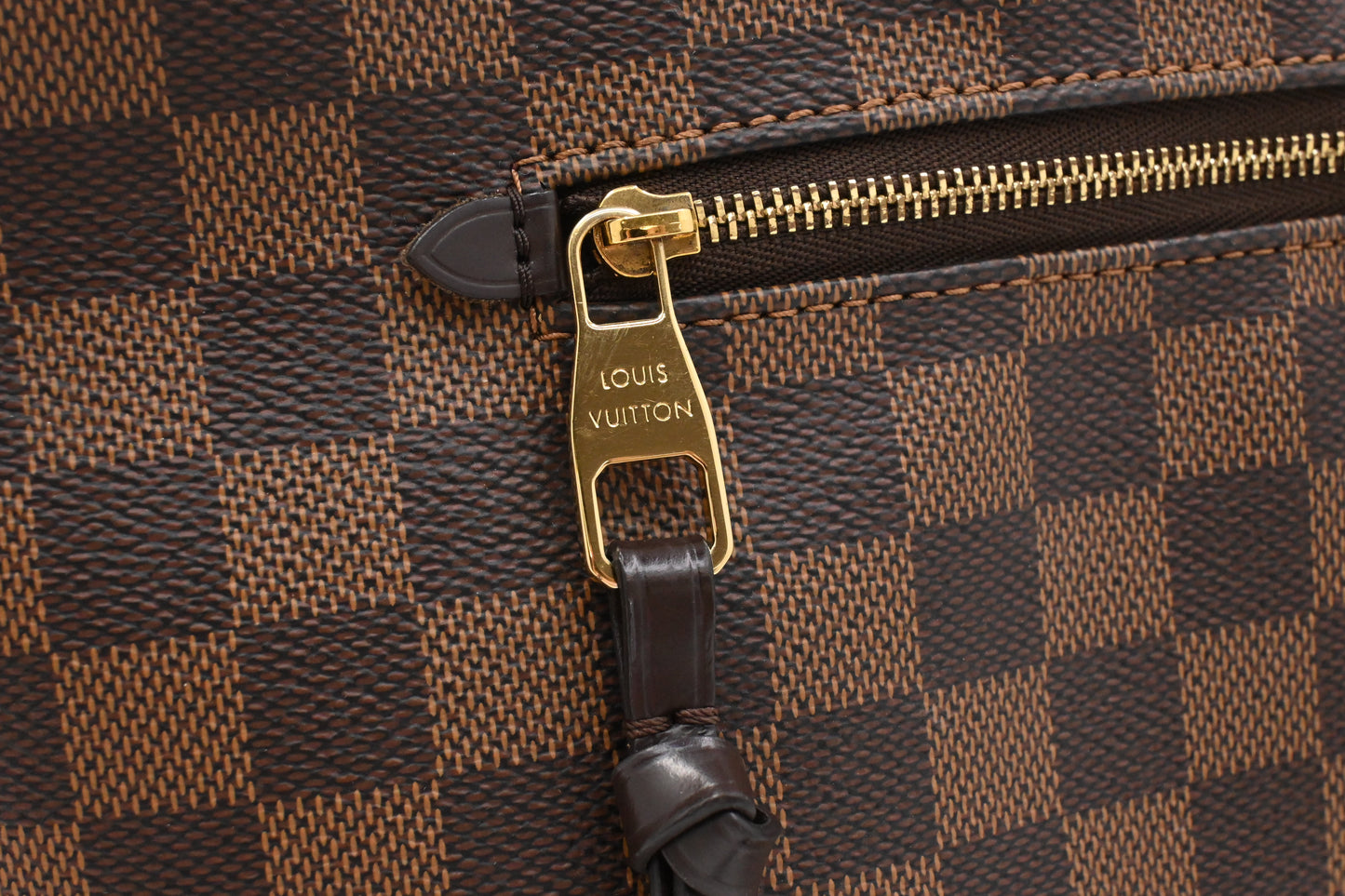 Louis Vuitton Lena MM in Damier Ebene Canvas
