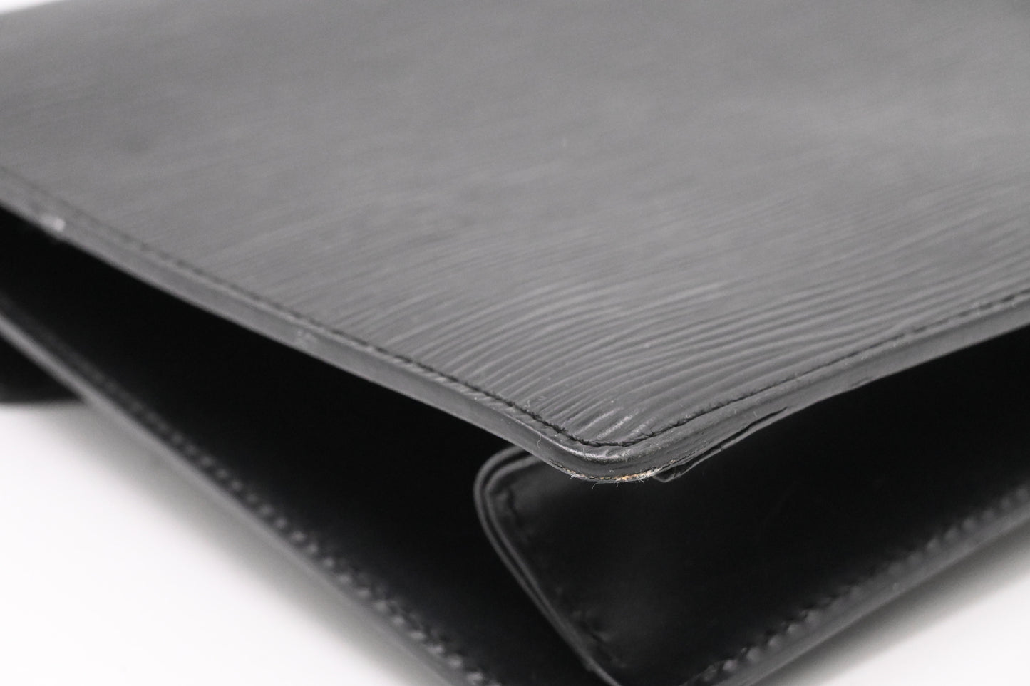 Louis Vuitton Monceau in Black Epi Leather