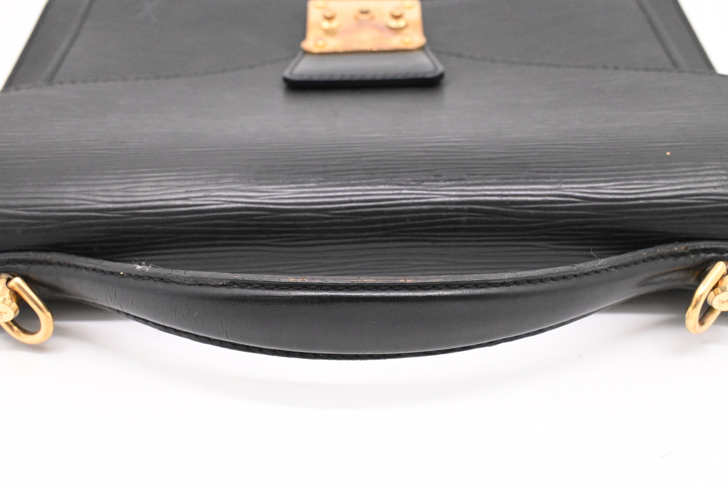 Louis Vuitton Monceau in Black Epi Leather
