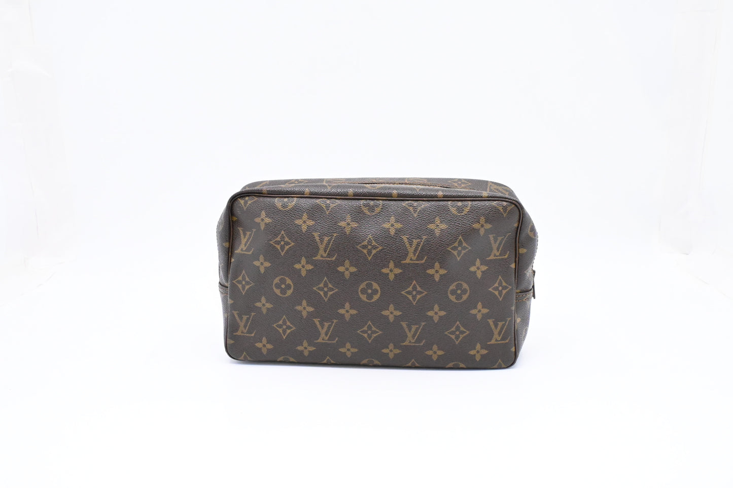 Louis Vuitton Trousse 28 in Monogram Canvas
