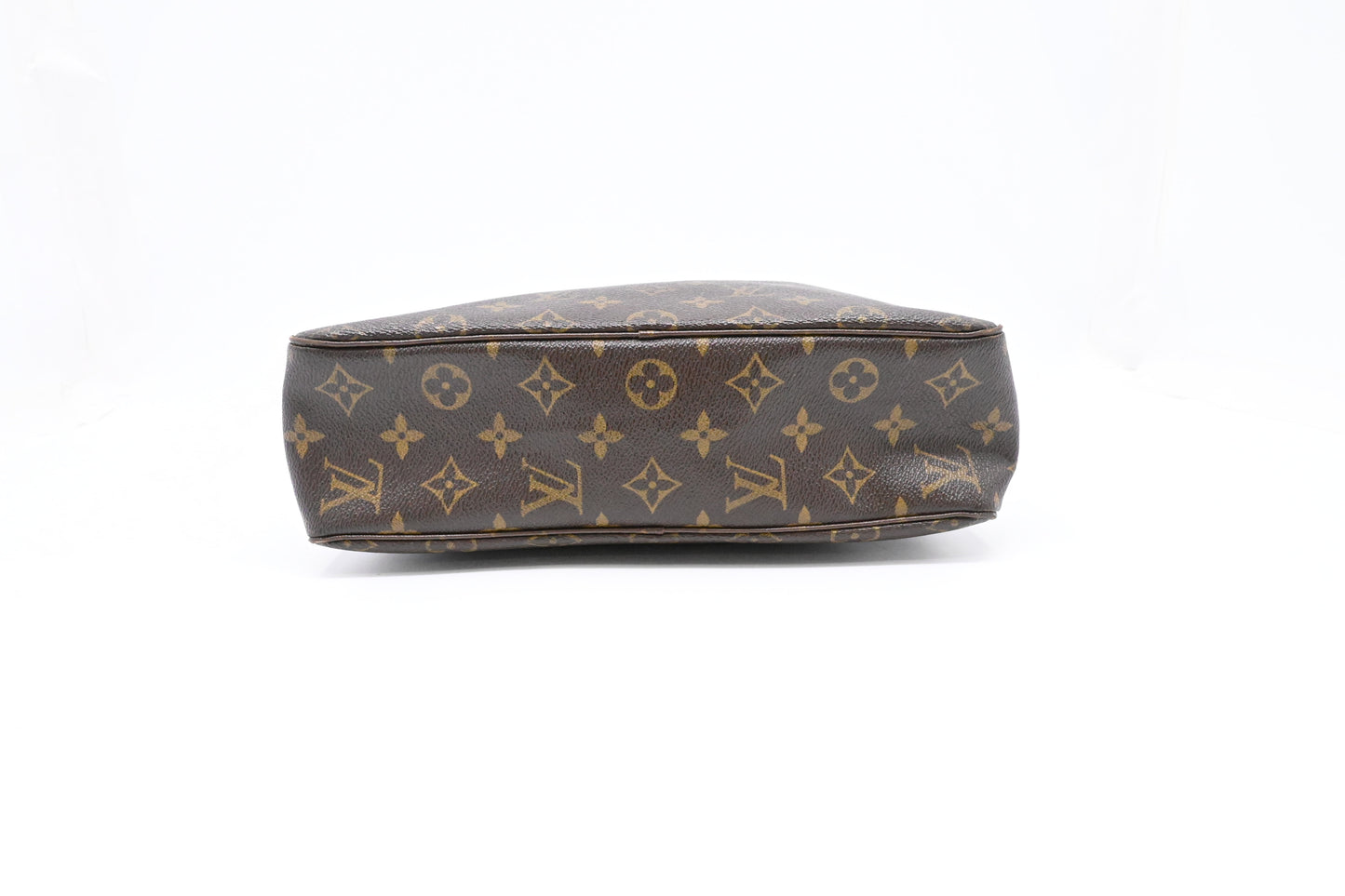 Louis Vuitton Trousse 28 in Monogram Canvas