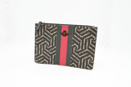 Gucci Bee Clutch in GG Supreme Canvas