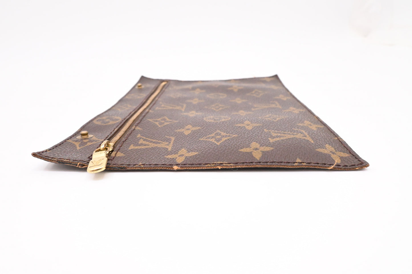 Louis Vuitton Randonnee Pouch in Monogram Canvas