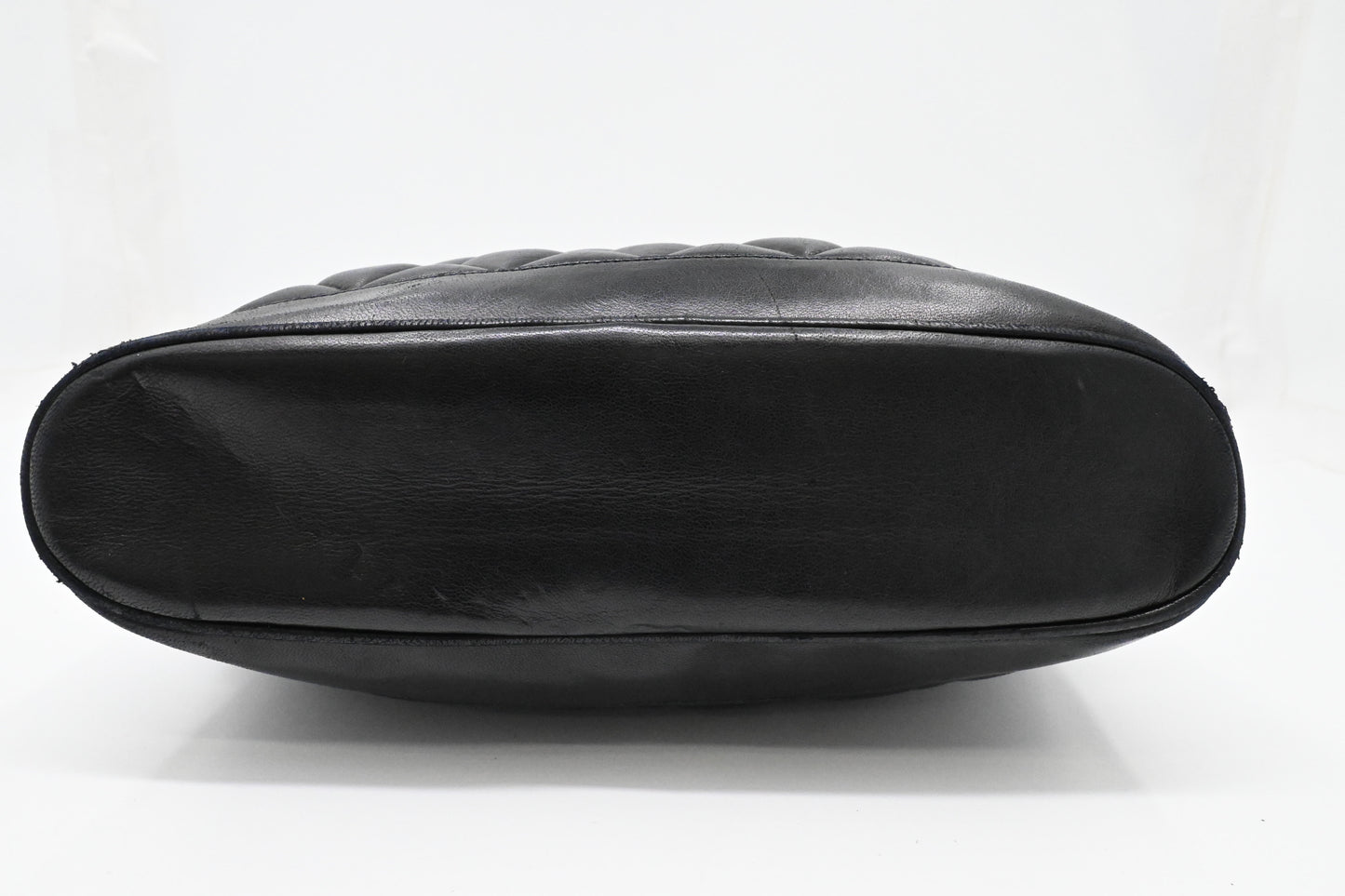Chanel Chain Shoulder Bag in Black Leather