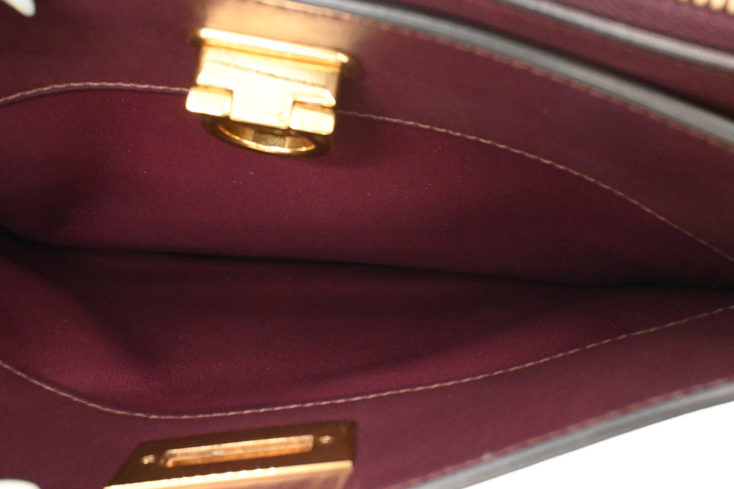 Ferragamo Crossbody Bag in Purple Leather