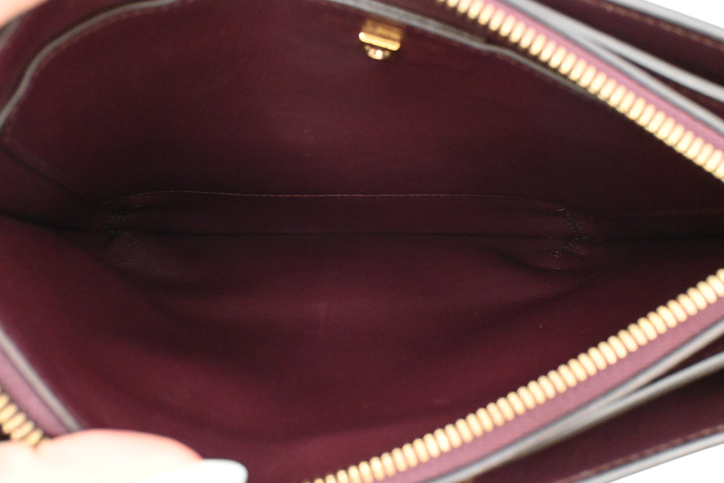 Ferragamo Crossbody Bag in Purple Leather
