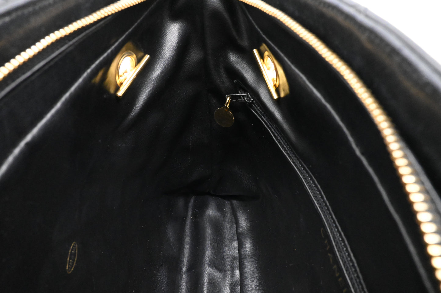 Chanel Chain Shoulder Bag in Black Leather