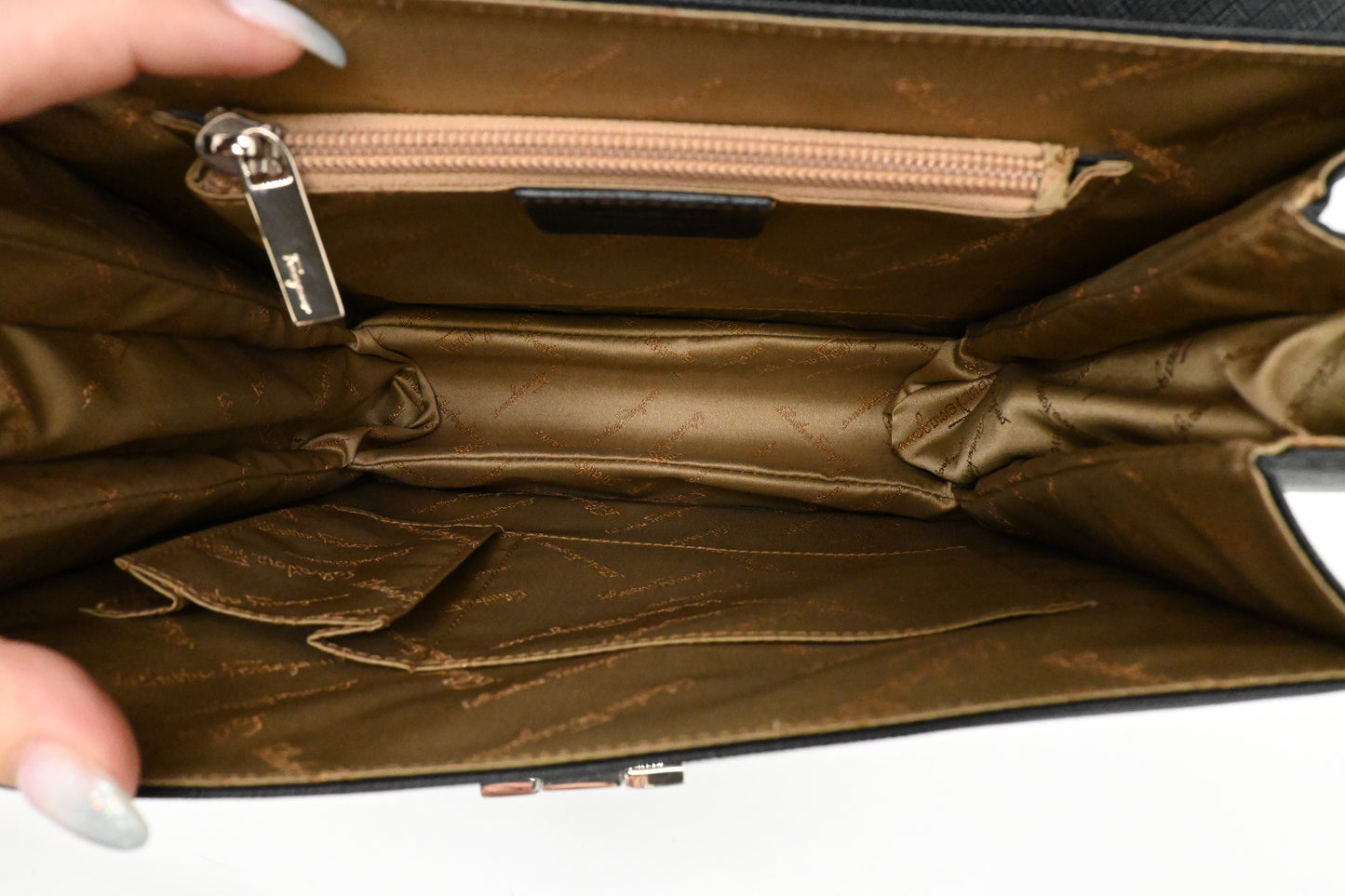 Ferragamo Gancini Handbag in Black Leather