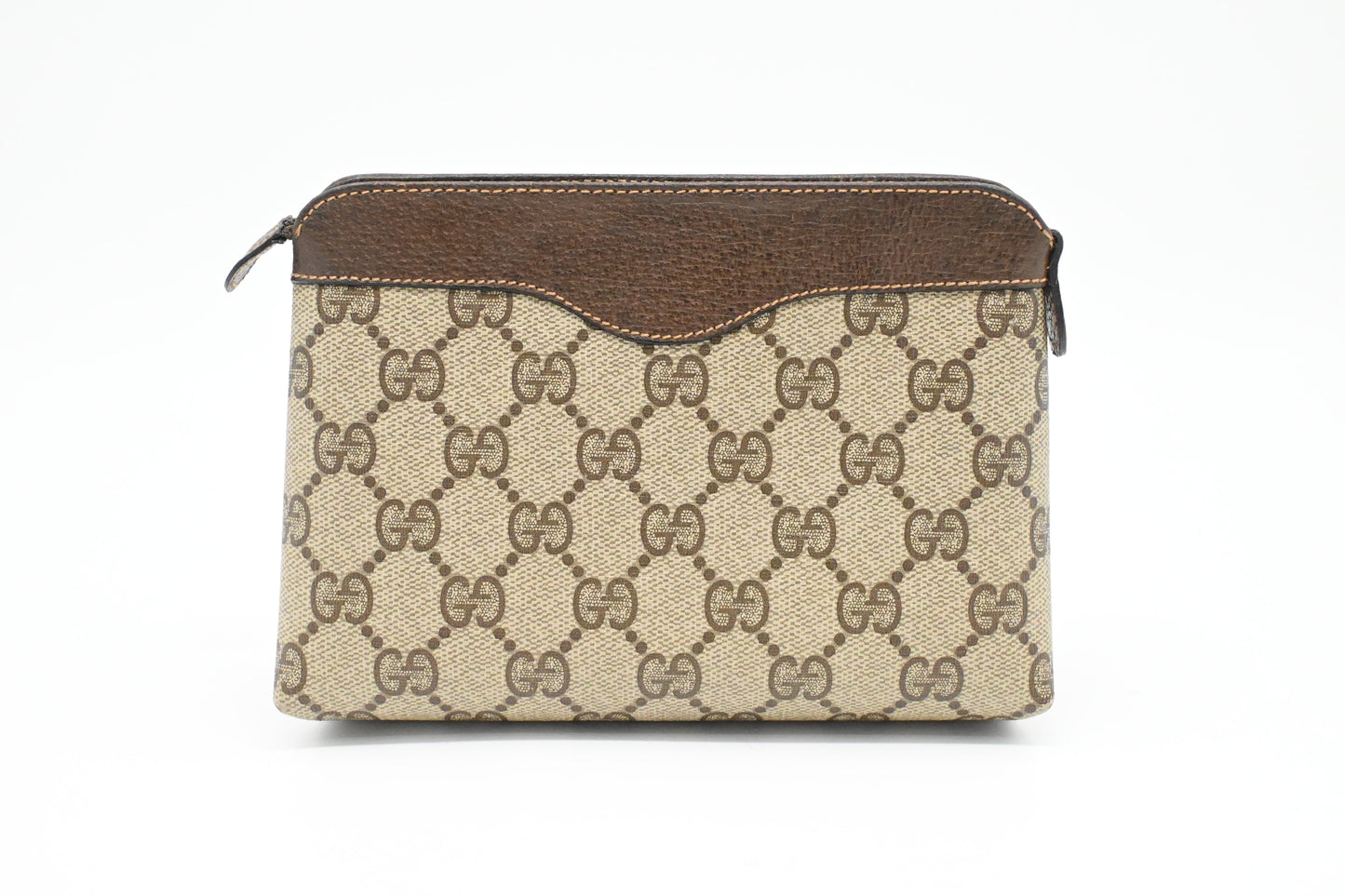 Gucci Pouch in GG Supreme Canvas