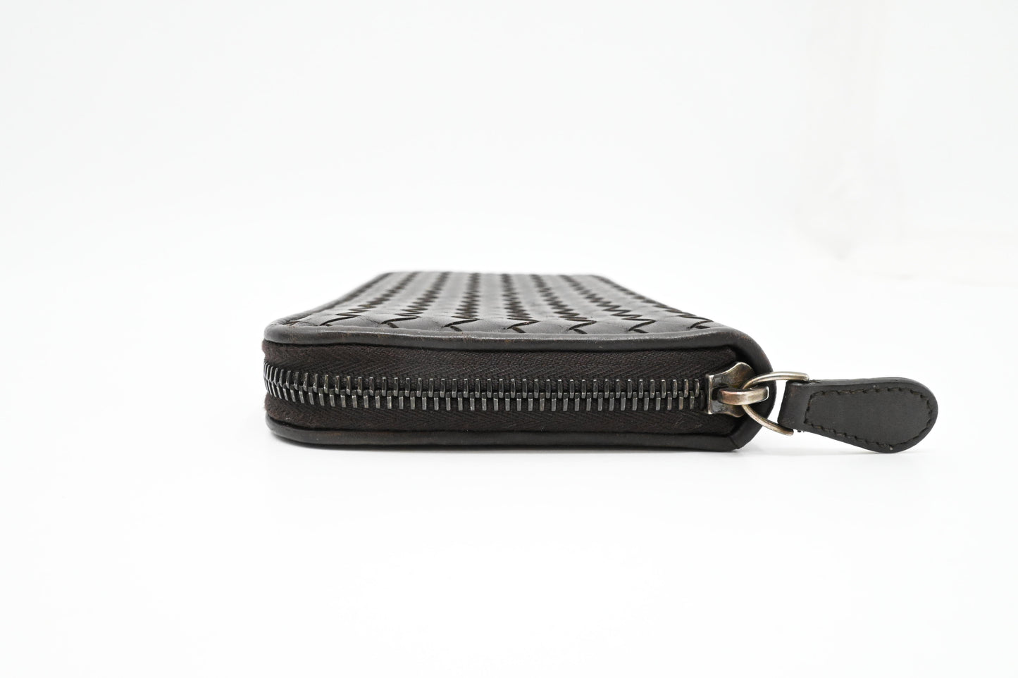 Bottega Veneta Zippy Wallet in Brown Intrecciato Leather
