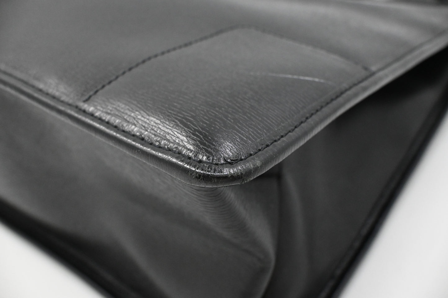 Gucci Handbag in Black Leather