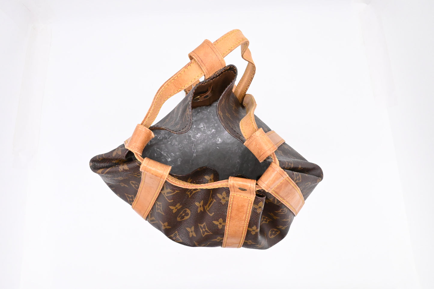 Louis Vuitton Randonnee GM in Monogram Canvas